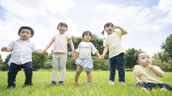 沖縄の子どもが希望を持てる地域社会を作るために夜間子ども預かりを！