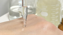 世界で一番高配合のビタミン美容液を販売したい！ ＊マクロミル社調べ のトップ画像