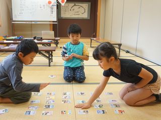 子供たちが日本文化に触れ合う百人一首大会を開きたい