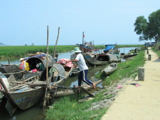 ベトナムフエ省沿岸部40世帯200人に安全な水を提供する！