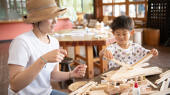 人が集う工房。空き家を休憩所に改装、子連れでも楽しめる木工教室を。 のトップ画像