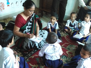 バングラデシュの聴覚障がい児のために、新しい聴力検査器を！