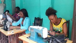 コンゴ民主共和国でミシン工房を建設し、廃プラ削減につなげたい のトップ画像