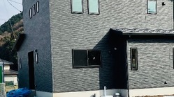新築建てて1年です。是非建て替えについて応援していただきたいです。 のトップ画像
