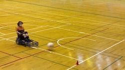 重度障害があっても電動車椅子サッカーならプレーできる‼️