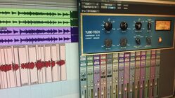 歌い手必見！ボーカルMIX師目指してます のトップ画像