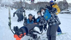 身体に障害のある方や運動の苦手な方にも長野でスキーを のトップ画像