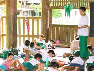 内戦や天災の被害を受けたミャンマーに小学校校舎を建て直したい のトップ画像