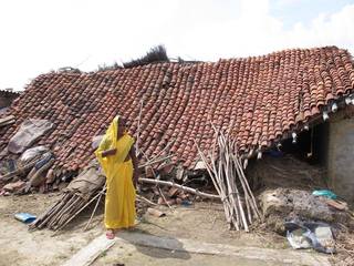 インド洪水緊急支援〜アーシャ希望学校の補修と支援物資の配布〜 のトップ画像