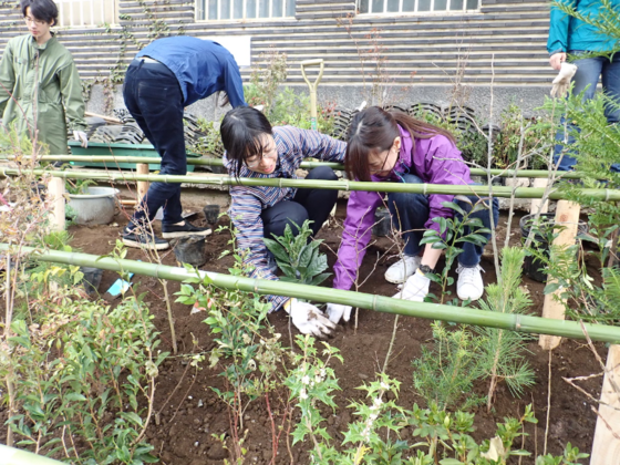 藝大キャンパスを通る道沿いを、武蔵野の緑あふれる空間へ