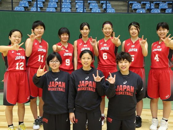 音のないバスケ 全員一緒に 女子日本代表 世界選手権へ 特定非営利活動法人 日本デフバスケットボール協会 19 04 22 公開 クラウドファンディング Readyfor