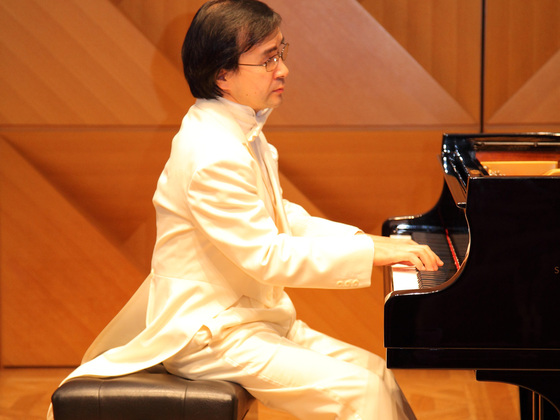 視覚障がいを持つピアニストが夏に3都市でリサイタルを開催！