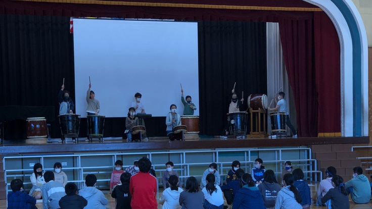 小学生・中学生に和太鼓の楽しさを教えよう！