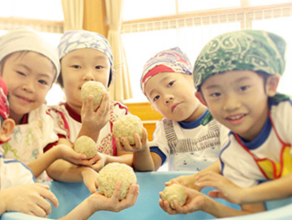 A17c9aaa61e80a1bf71d0d850af4e5baa9800bbd