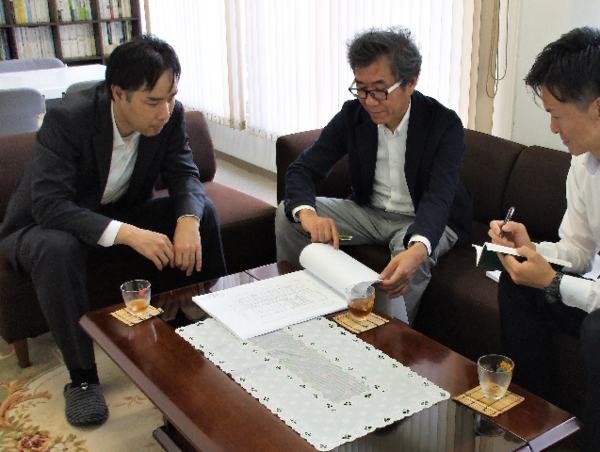 A17c9aaa61e80a1bf71d0d850af4e5baa9800bbd