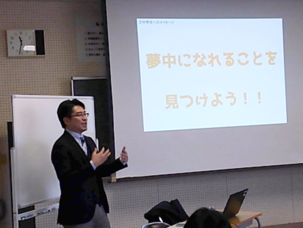 A17c9aaa61e80a1bf71d0d850af4e5baa9800bbd