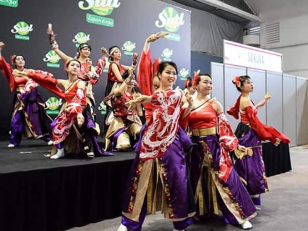 A17c9aaa61e80a1bf71d0d850af4e5baa9800bbd