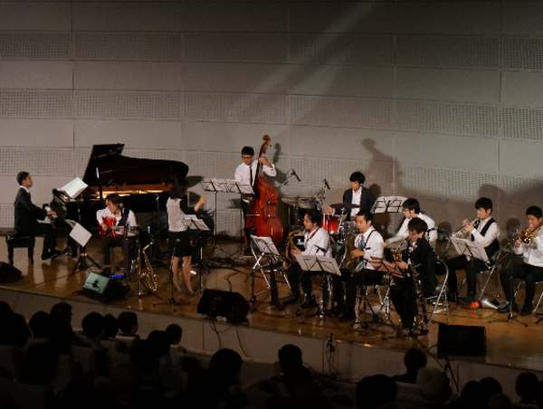 A17c9aaa61e80a1bf71d0d850af4e5baa9800bbd