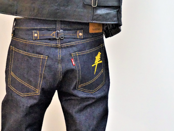 A17c9aaa61e80a1bf71d0d850af4e5baa9800bbd