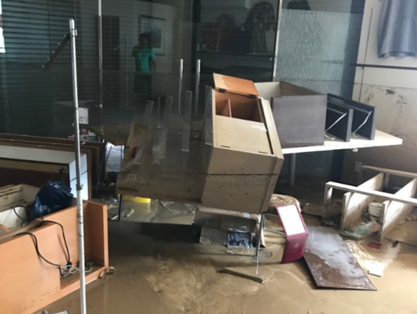 A17c9aaa61e80a1bf71d0d850af4e5baa9800bbd