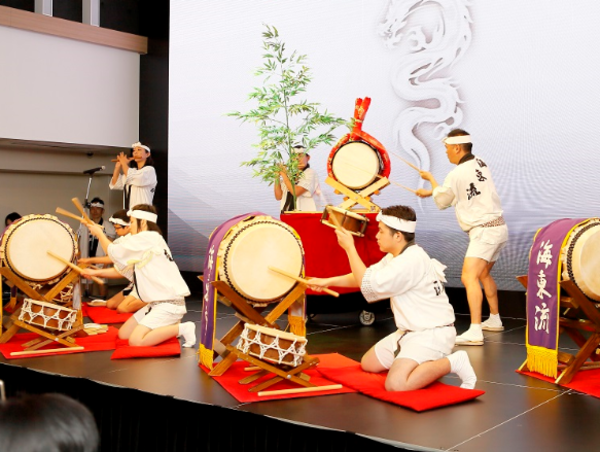 A17c9aaa61e80a1bf71d0d850af4e5baa9800bbd