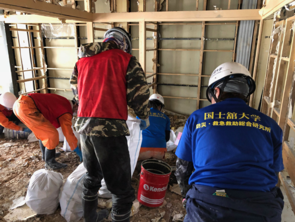 A17c9aaa61e80a1bf71d0d850af4e5baa9800bbd