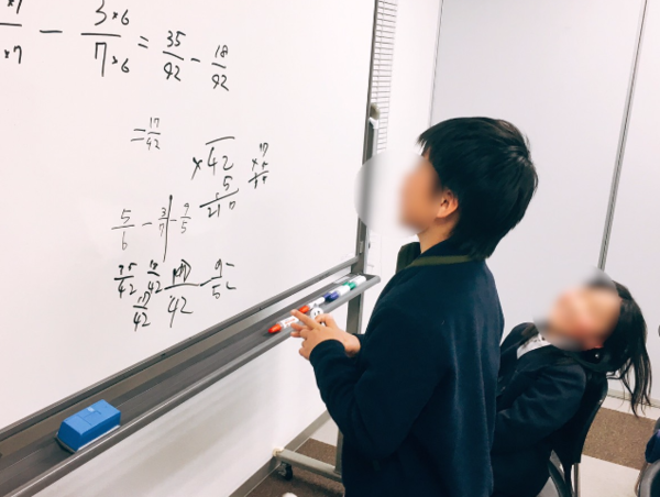 A17c9aaa61e80a1bf71d0d850af4e5baa9800bbd