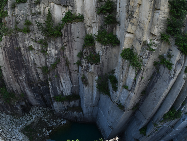 A17c9aaa61e80a1bf71d0d850af4e5baa9800bbd