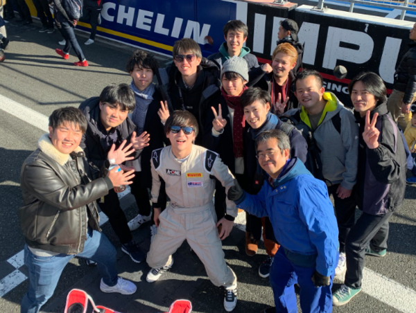 A17c9aaa61e80a1bf71d0d850af4e5baa9800bbd