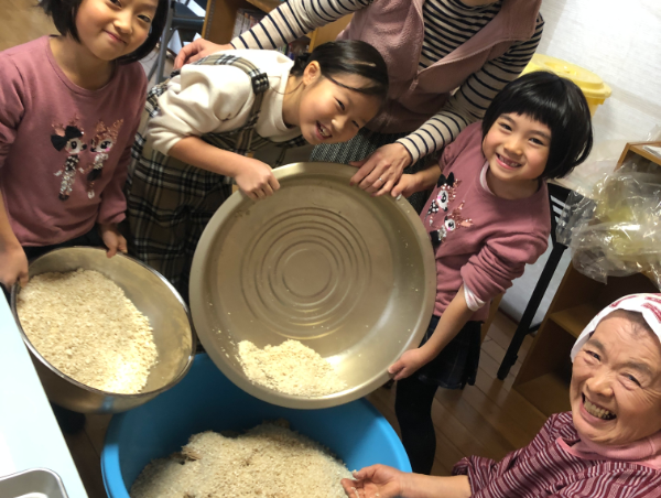 A17c9aaa61e80a1bf71d0d850af4e5baa9800bbd