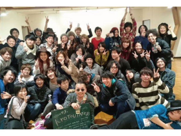 A17c9aaa61e80a1bf71d0d850af4e5baa9800bbd