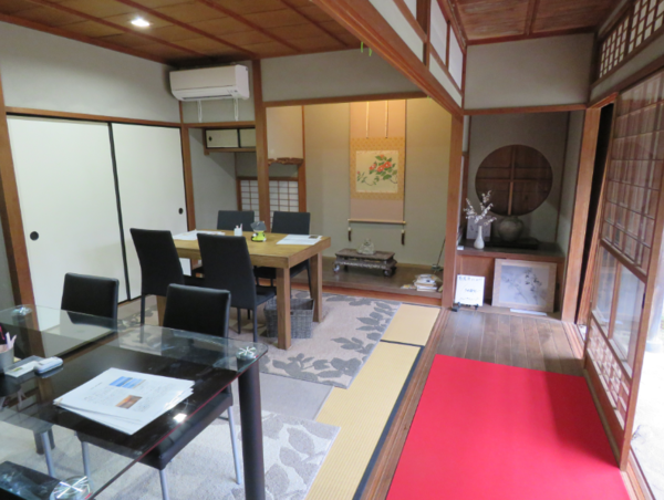 A17c9aaa61e80a1bf71d0d850af4e5baa9800bbd