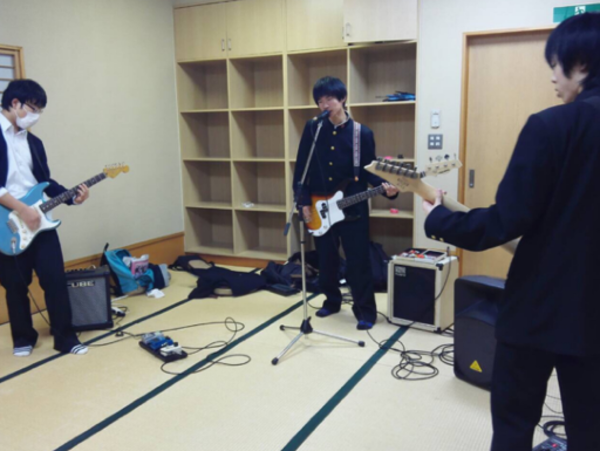 A17c9aaa61e80a1bf71d0d850af4e5baa9800bbd