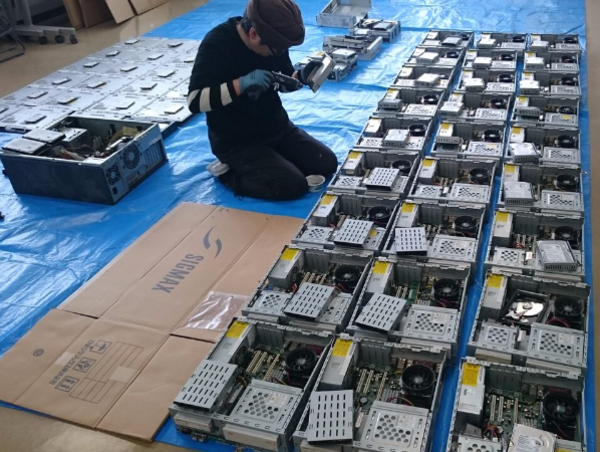 A17c9aaa61e80a1bf71d0d850af4e5baa9800bbd