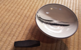 【炭のある暮らし】「七ヶ宿焼」のお皿/炭の箸置きのセット with 特典