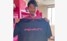 ファジアーノ岡山 喜山康平選手 サイン入りシャツ
