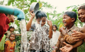 85 の人が待つ 透明 な水 カンボジアの地方に安全な水を Chanrith Kruy W E Venture 18 12 03 公開 クラウドファンディング Readyfor レディーフォー