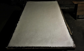 天然紙1枚（ふすま紙サイズ、約100センチ×190センチ）＆長田製紙所工場＋記憶の家（和紙ギャラリー）の見学ご案内