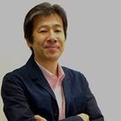Yoshi Uchiyama
